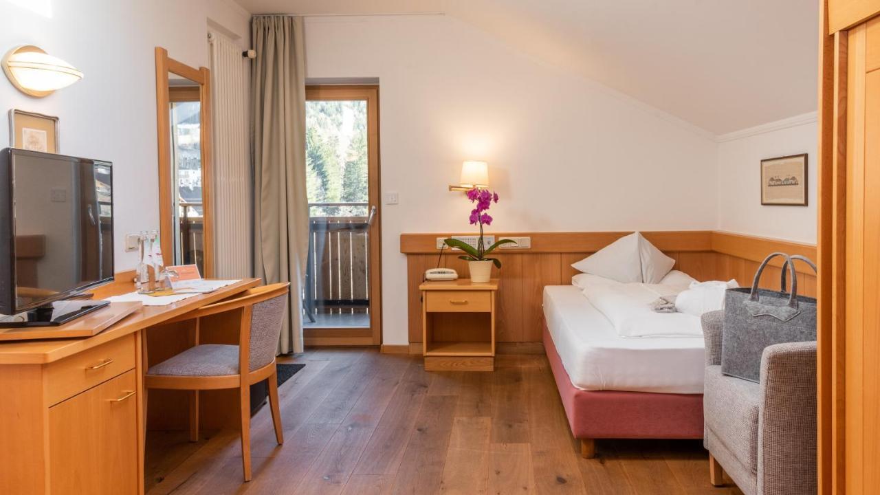 Hotel Post - Olangcard Included Dış mekan fotoğraf