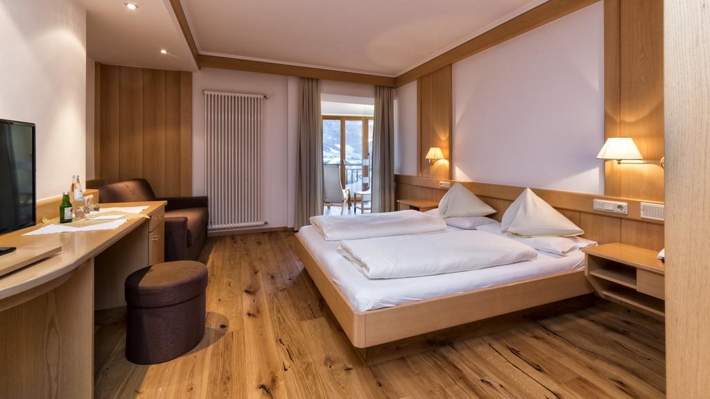 Hotel Post - Olangcard Included Dış mekan fotoğraf
