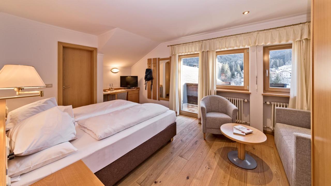 Hotel Post - Olangcard Included Dış mekan fotoğraf